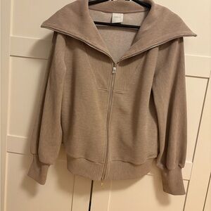 Varley zip up. Like new